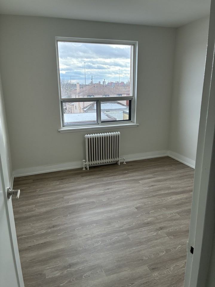 Wilson Court Apartments - Photo 7 of 20