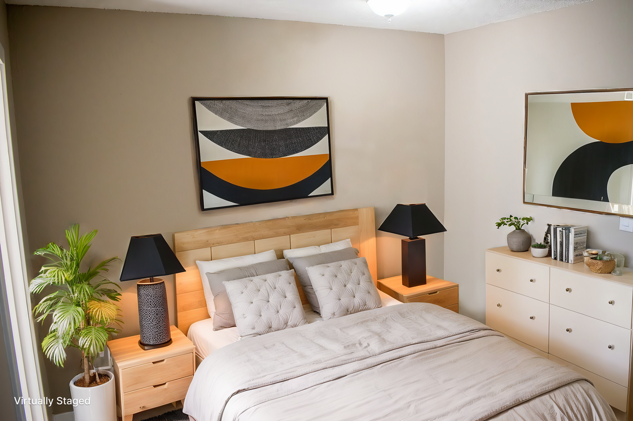 Sunview Manor - Photo 4 of 23