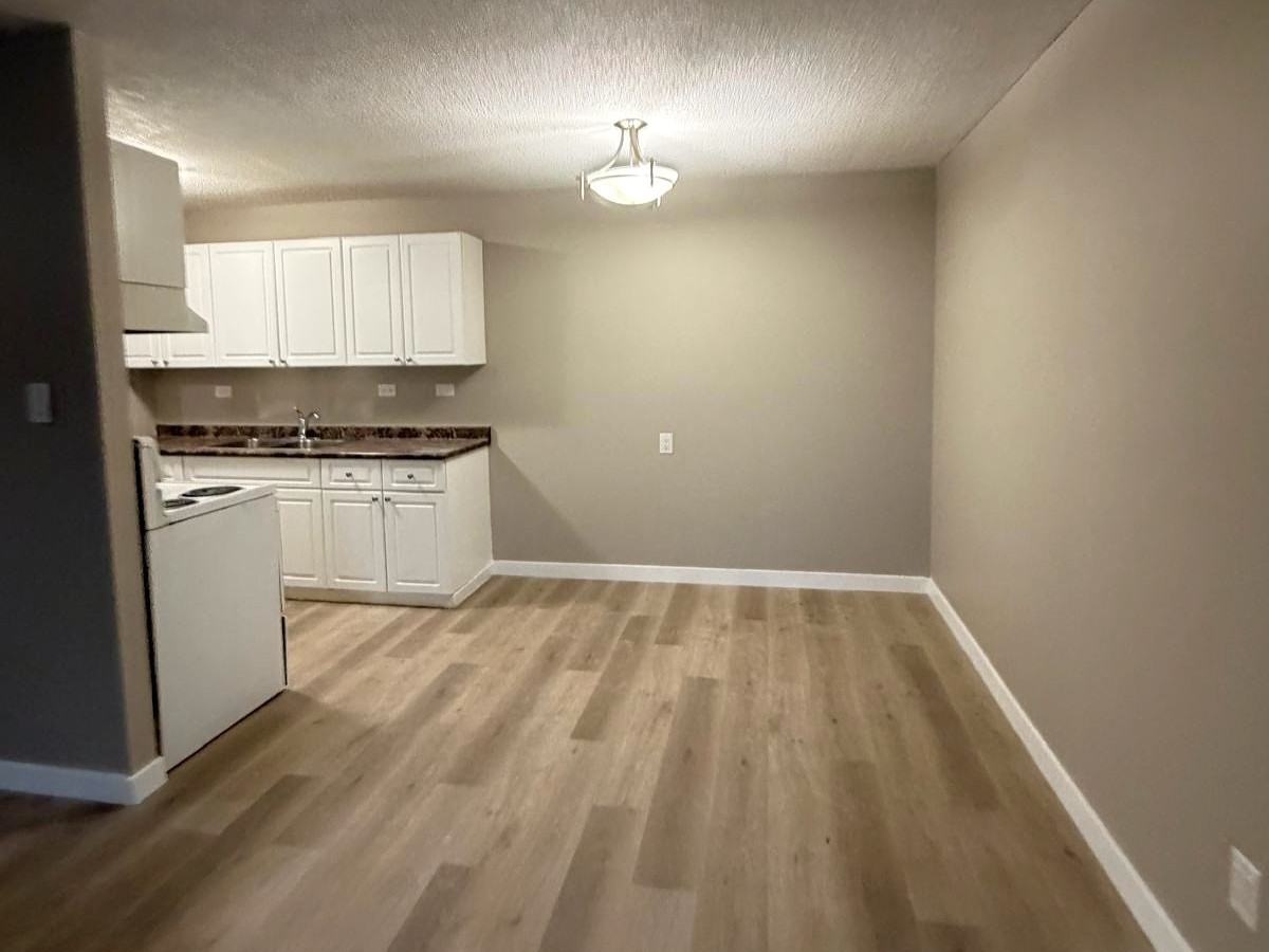 Confederation Park Apartments I & II - Photo 4 of 15