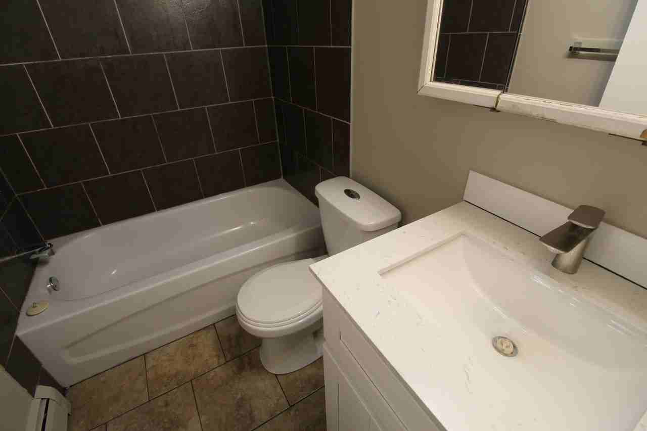 Queen Mary Apartments - Photo 5 of 7