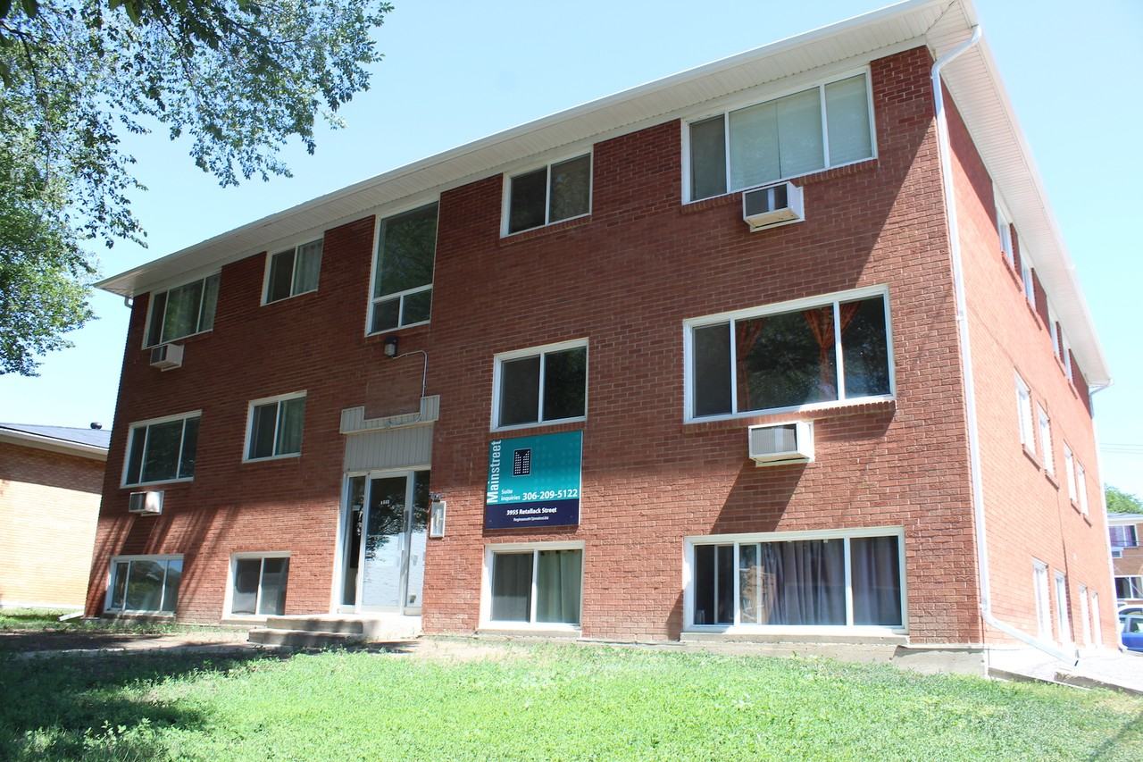 Ret 3955 - Photo 7 of 8