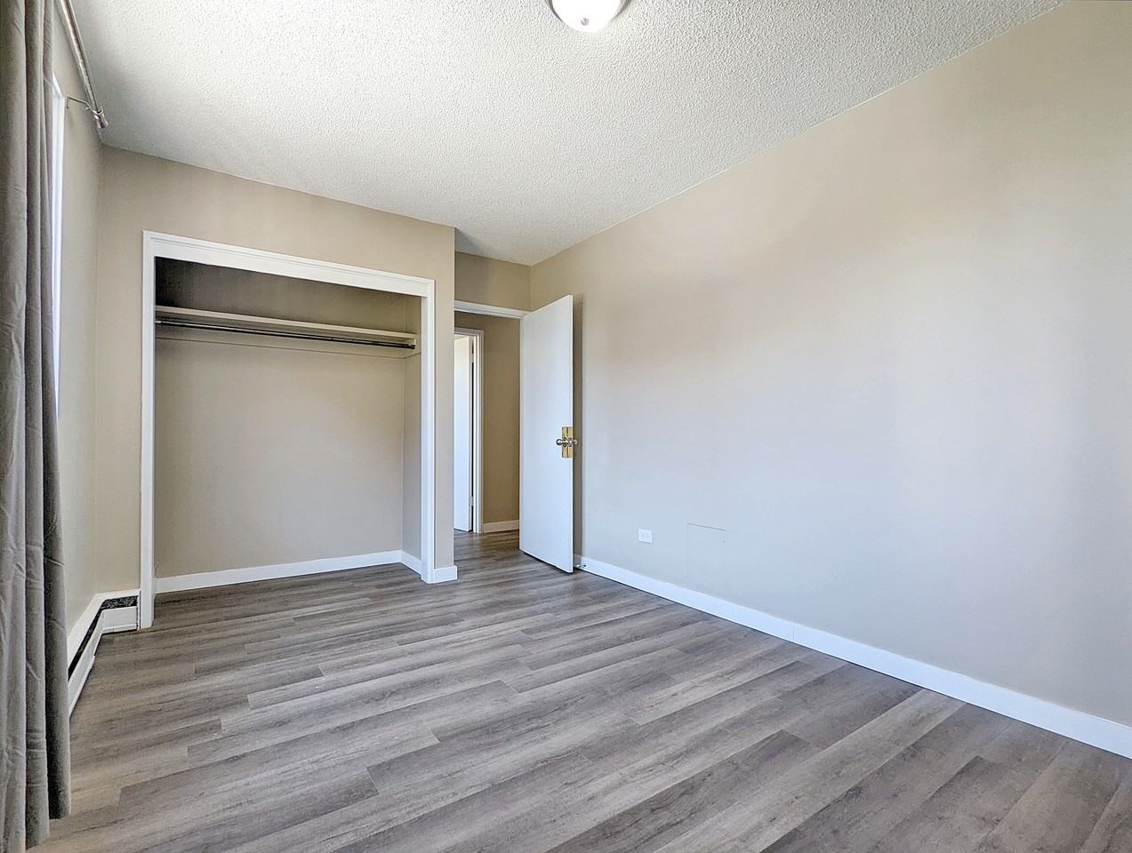 Downtown Edmonton Apartments - Photo 4 of 14