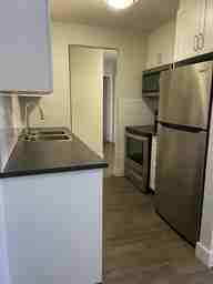 14 Cartier Court - Photo 3 of 11