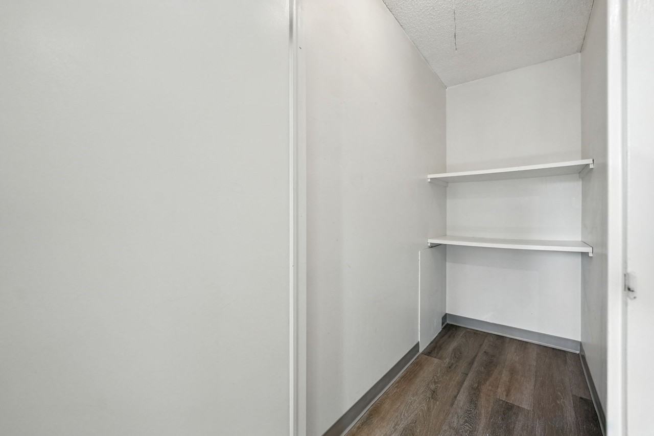 Kingsmere - Photo 7 of 17