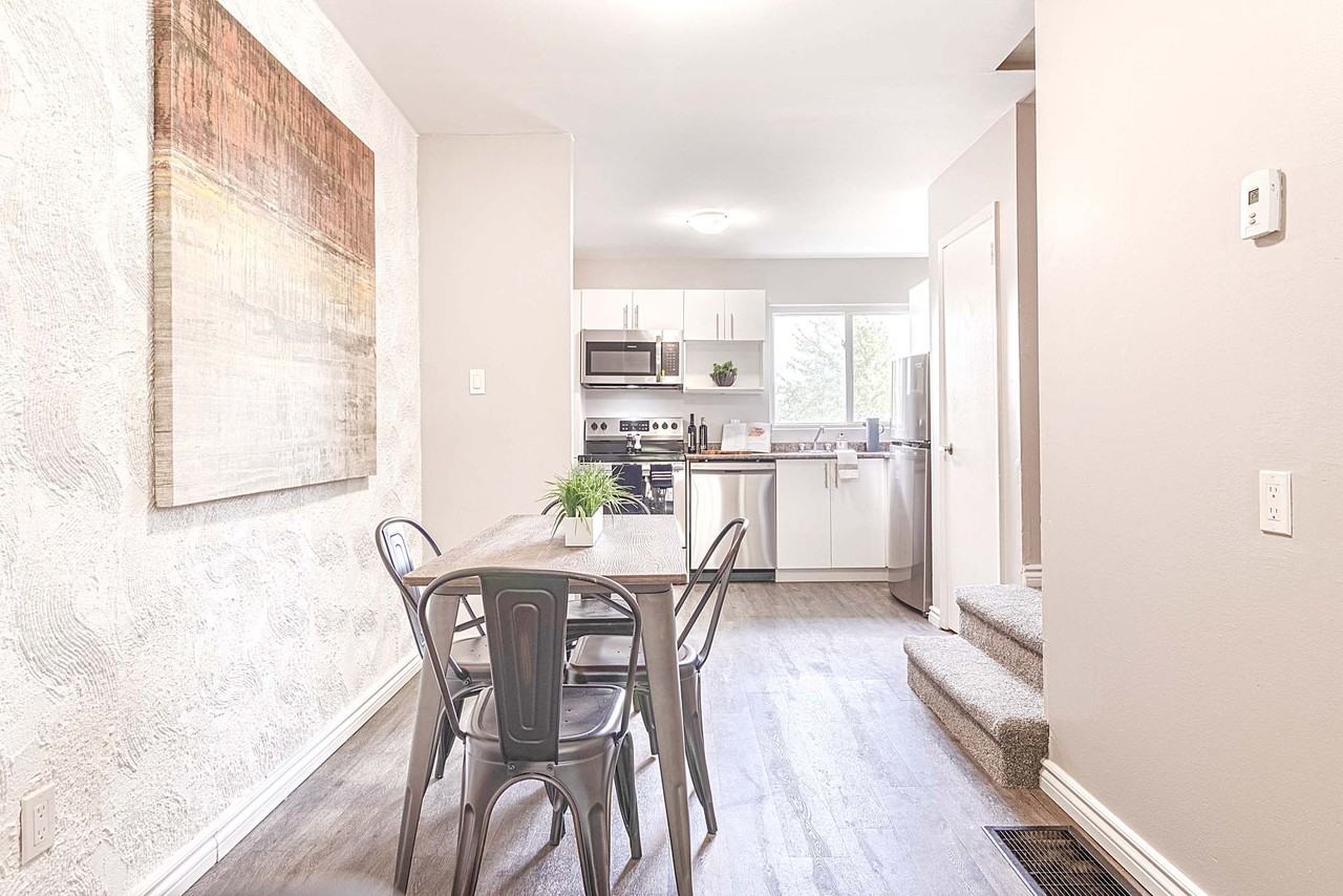 Keatings Place - Photo 5 of 10