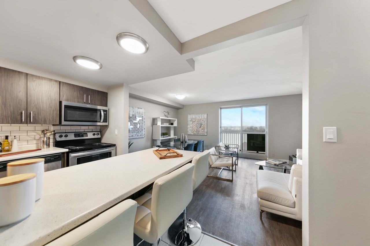 St. Clair Towers - Photo 7 of 49
