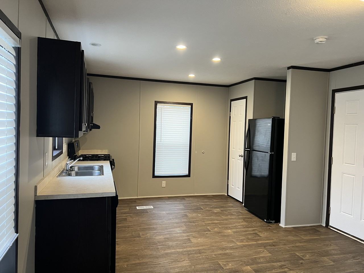 3519 Loveside Ter #415 - Photo 2 of 10