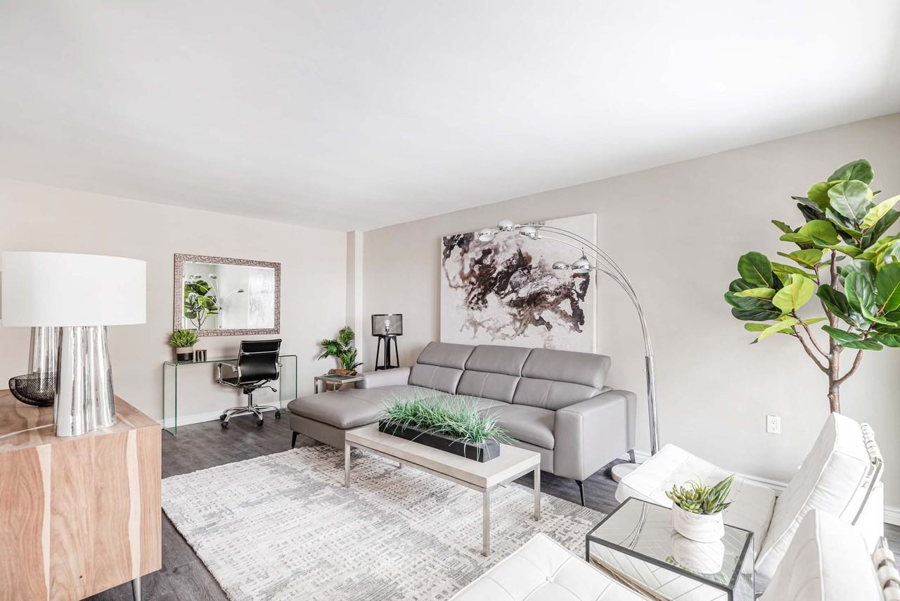 Newport Towers II - Photo 2 of 12