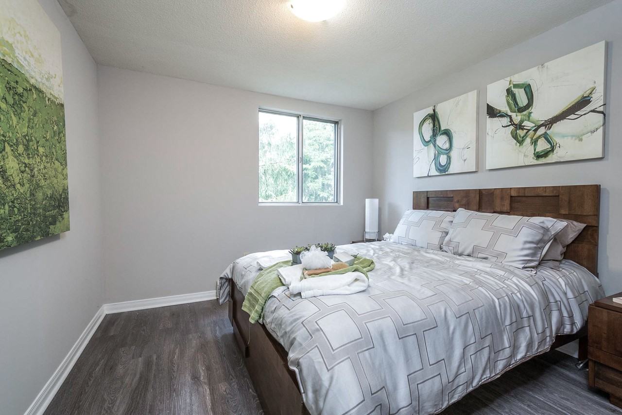 Riverside Towers - Photo 5 of 9