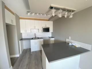 Sierra Place LIMITED TIME: 1 MONTH FREE + FREE EARLY MOVE - Photo 4 of 6