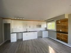 Sierra Place LIMITED TIME: 1 MONTH FREE + FREE EARLY MOVE - Photo 5 of 6