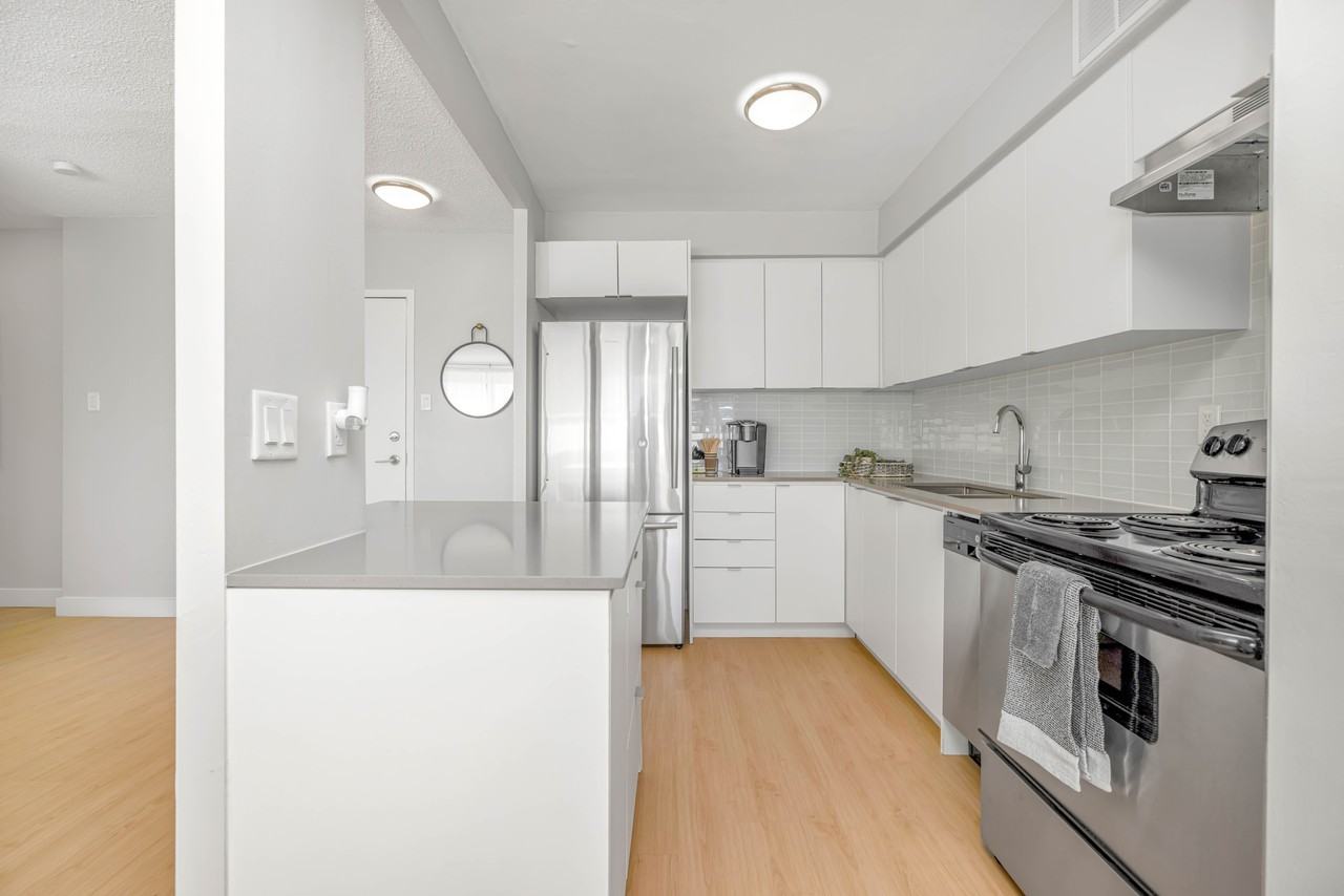 Rambler Tower - Photo 3 of 24