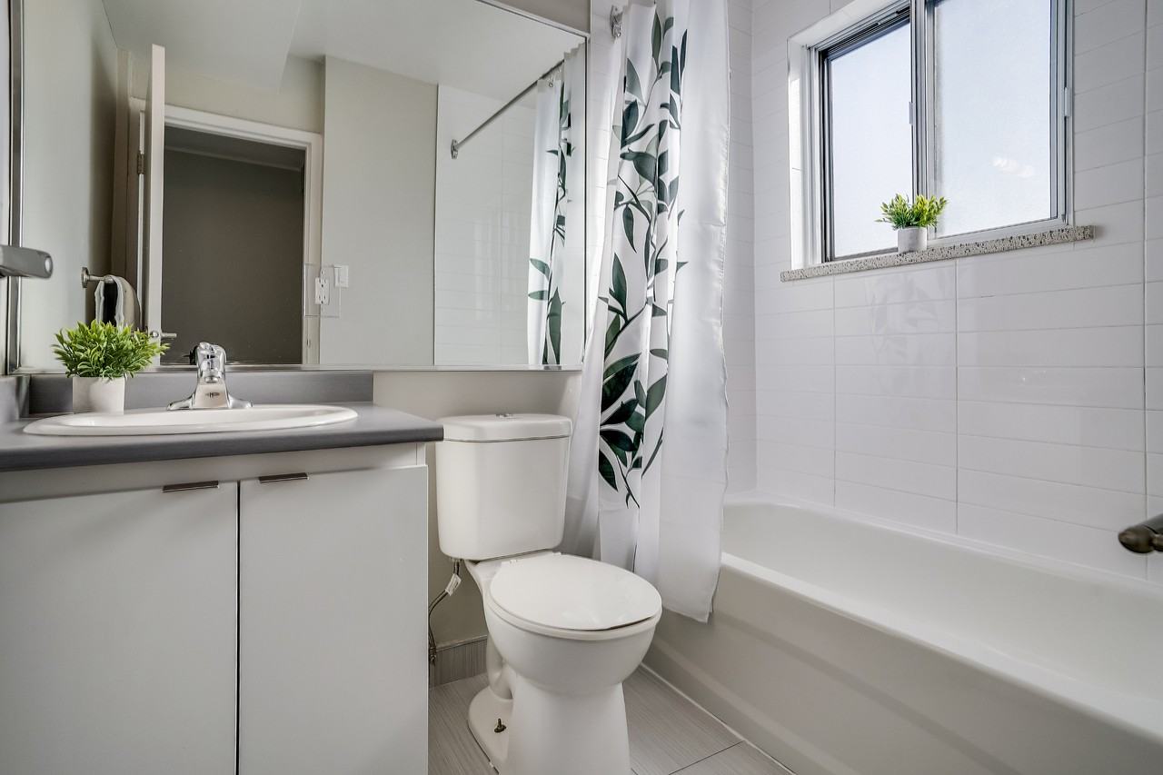 Mainwell Apartments - Photo 6 of 23