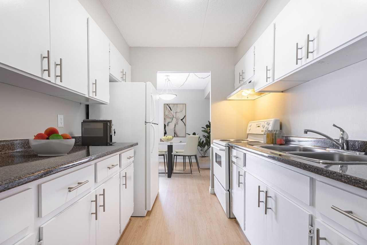 Trinity Apartments - Photo 2 of 18