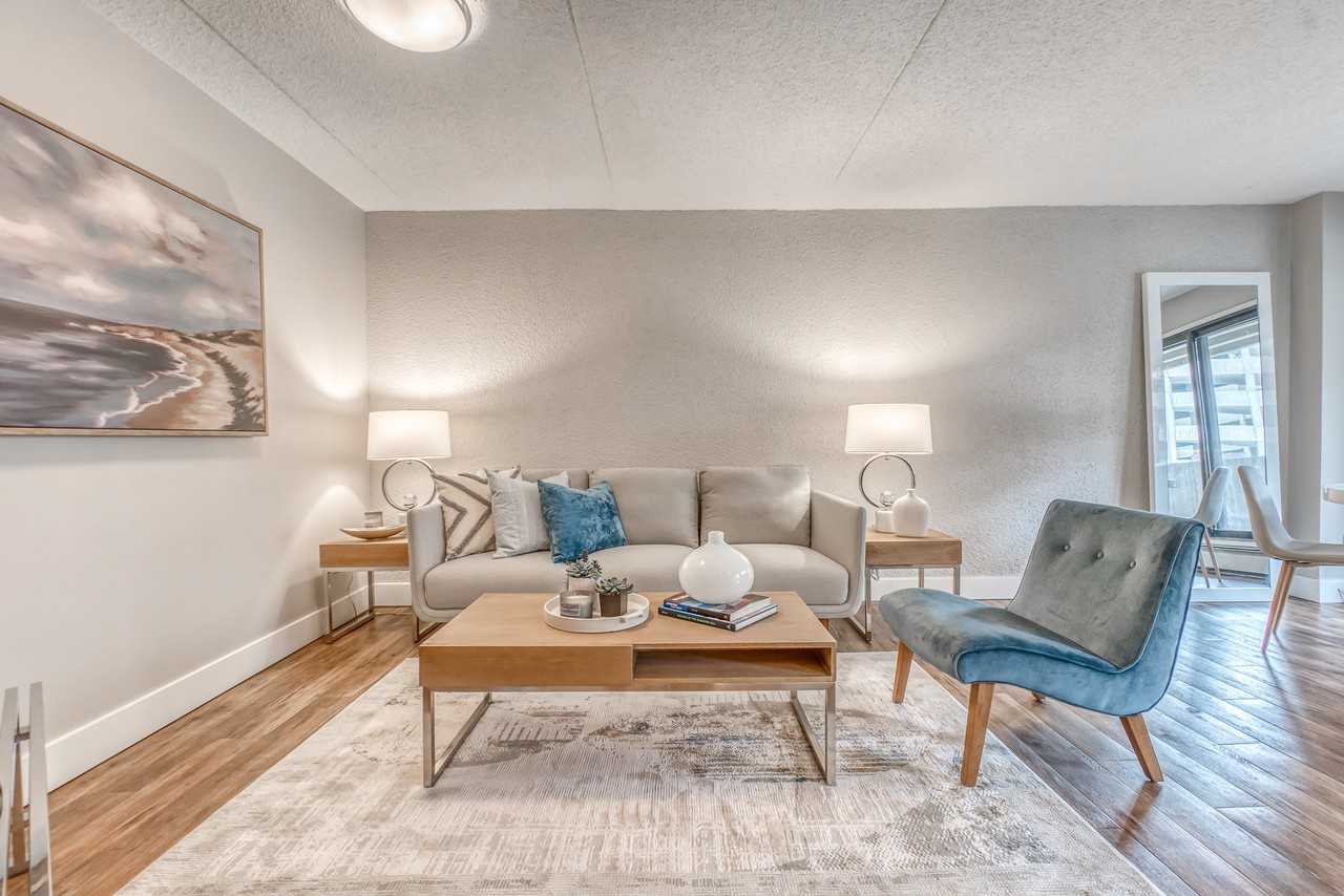 First on Tenth - Photo 7 of 49