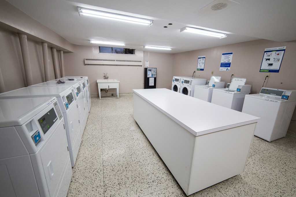 Apartment for rent at 20 Fontenay Court - Photo 5 of 6