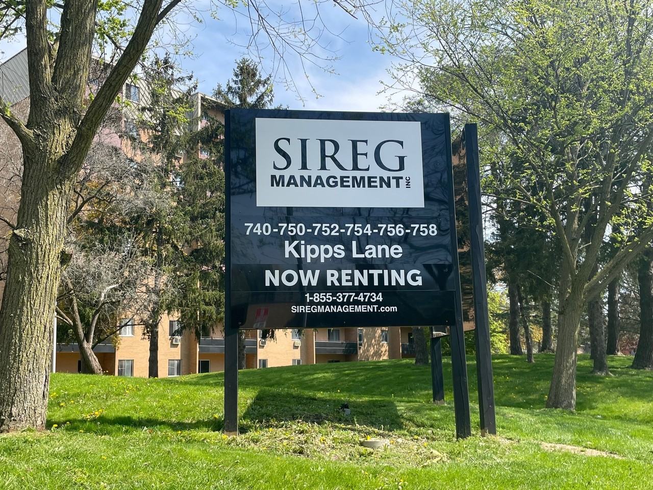 740 Kipps Lane - Photo 2 of 15