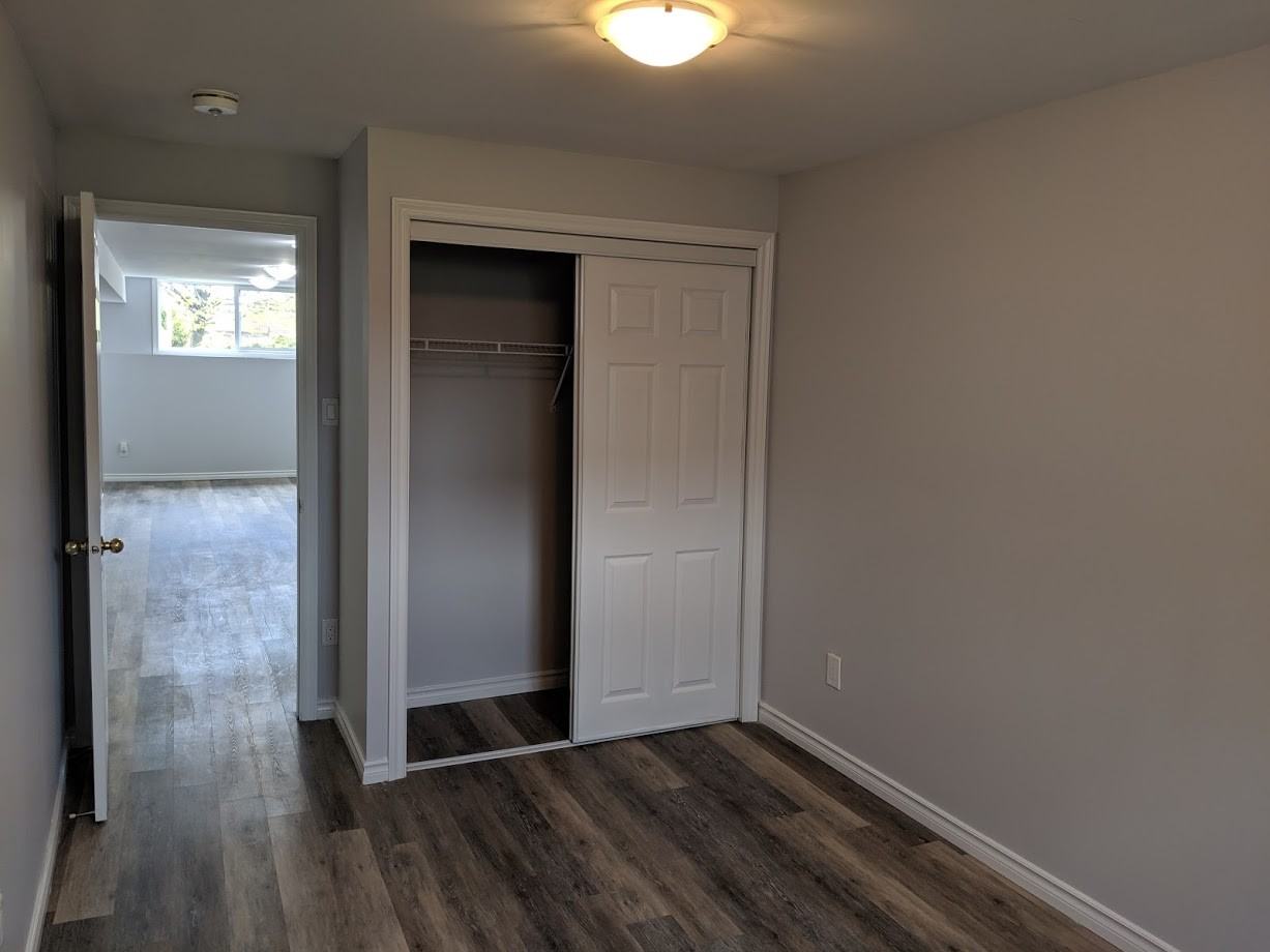 Emms 332 - Photo 6 of 7