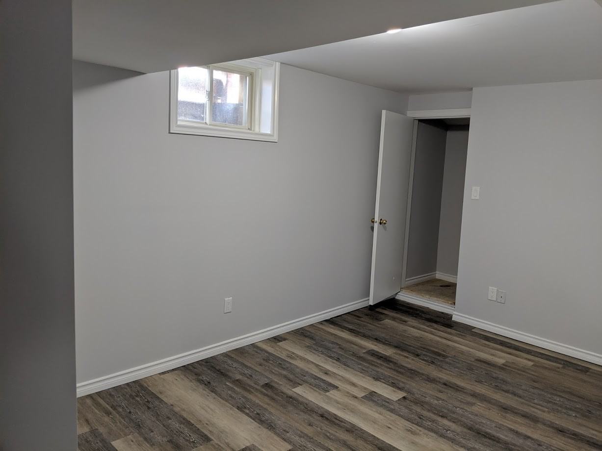 Emms 332 - Photo 7 of 7