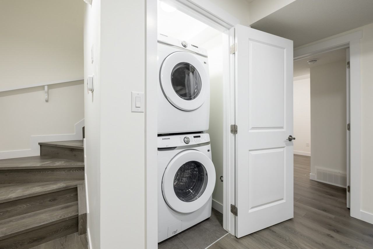 Modern 1 Bedroom Basement Suite | Private Entrance & Stylish Finishes – Available Now | SF136 - Photo 3 of 50