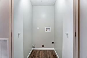featured image of 722 Collins Ave