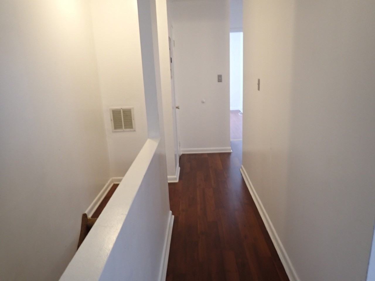 405 Halsey St #2 - Photo 7 of 11