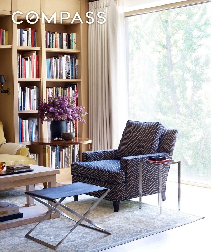 50 Gramercy Park N #5A - Photo 3 of 10