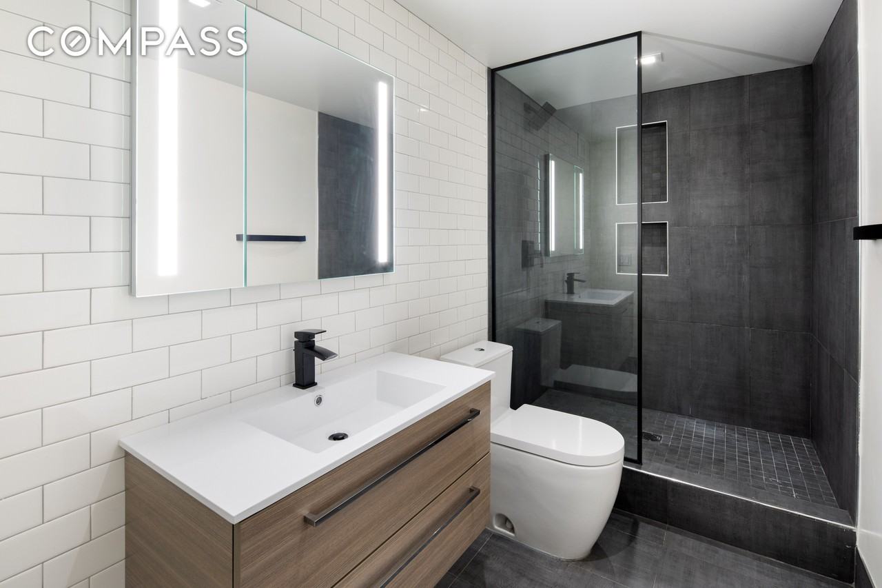 74 Leonard St #3D - Photo 3 of 3