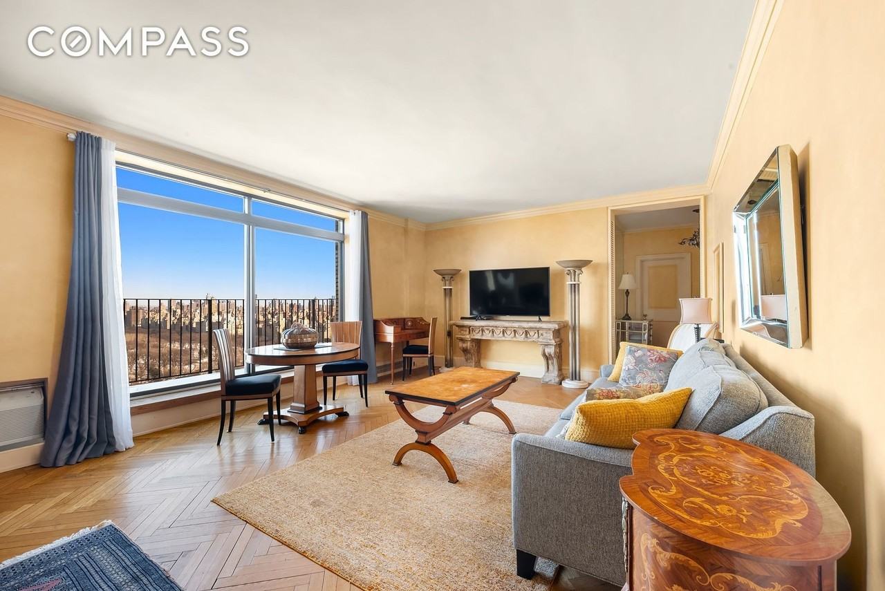 150 Central Park S #3201