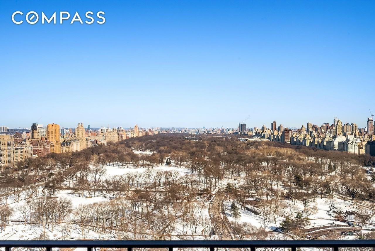 150 Central Park S #3201 - Photo 3 of 6
