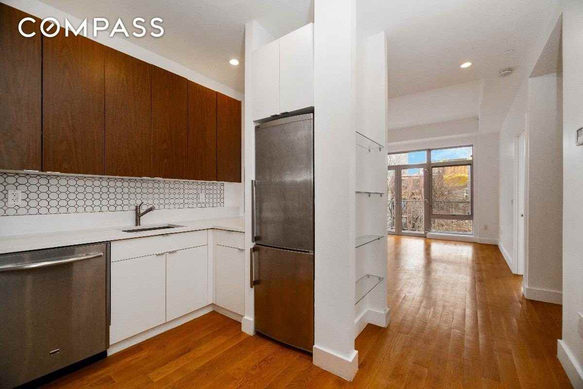 659 Bergen St #3D - Photo 2 of 7