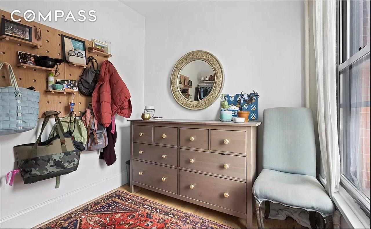 26 Fillmore Pl #2 - Photo 4 of 5