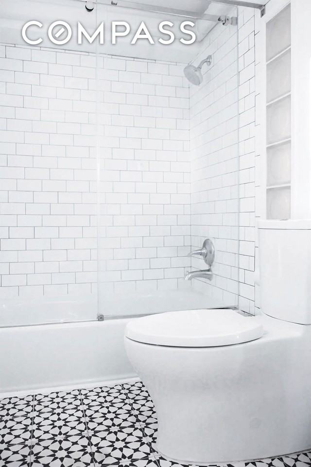 967 Lorimer St #1 - Photo 7 of 16