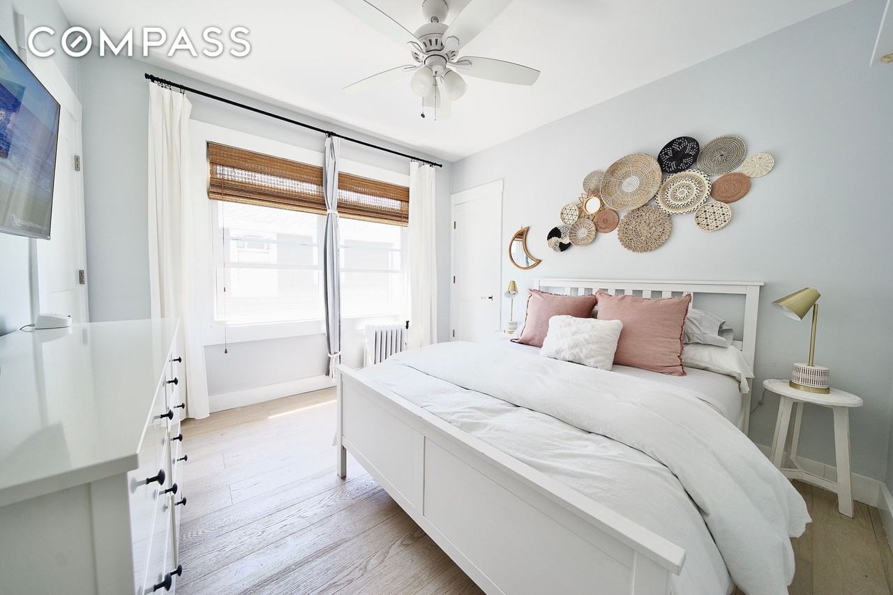 259 Beach 125th St #2R - Photo 5 of 14