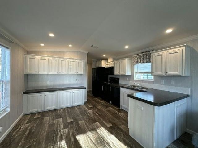 1599 Genie St #40 - Photo 3 of 5