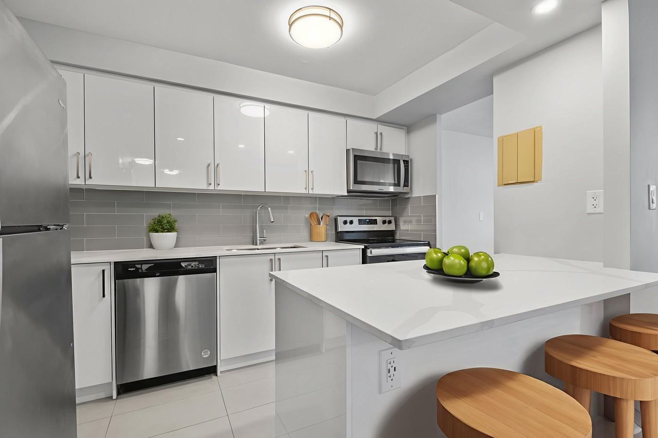 The Diplomats - Photo 2 of 13