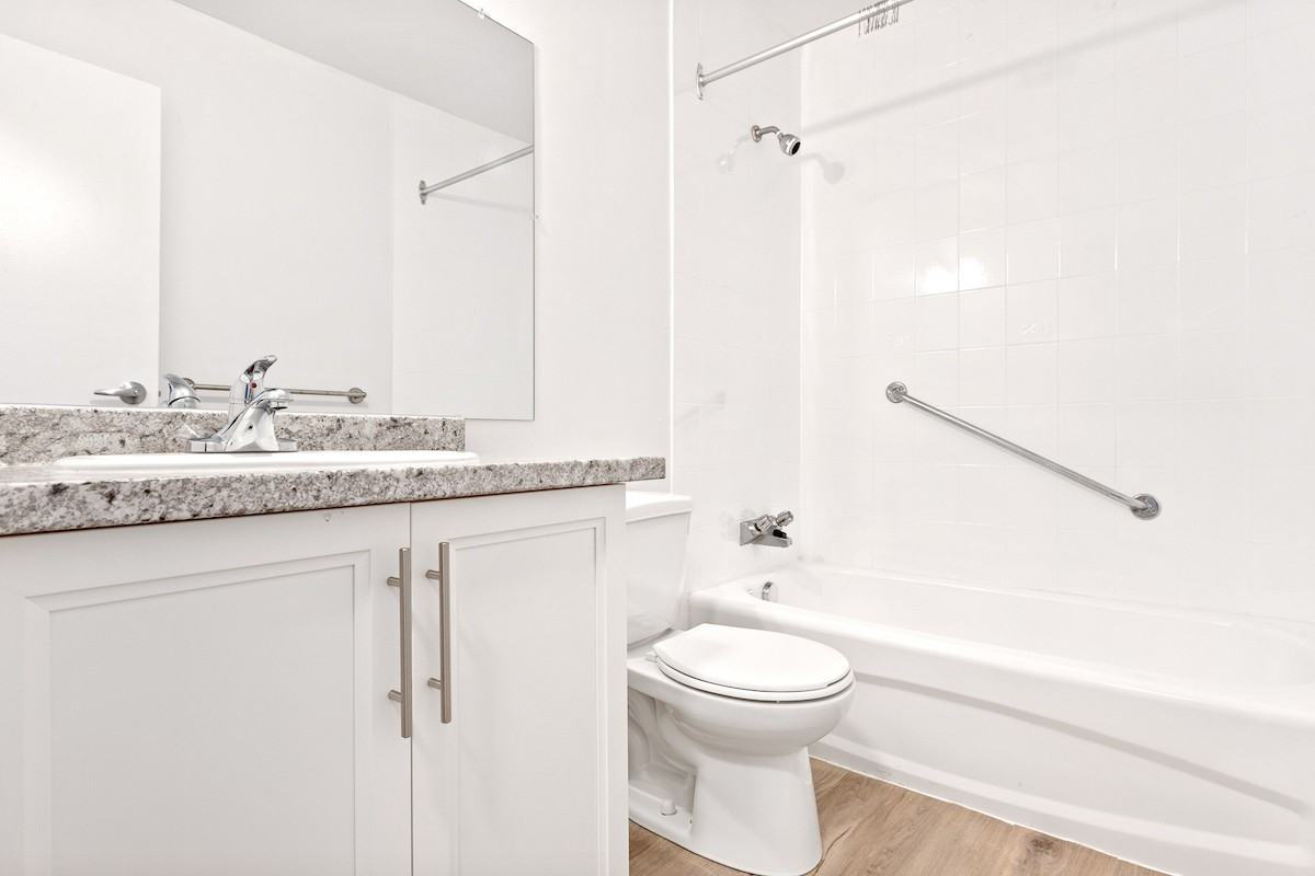 Hunter’s Point Townhomes - Photo 7 of 11