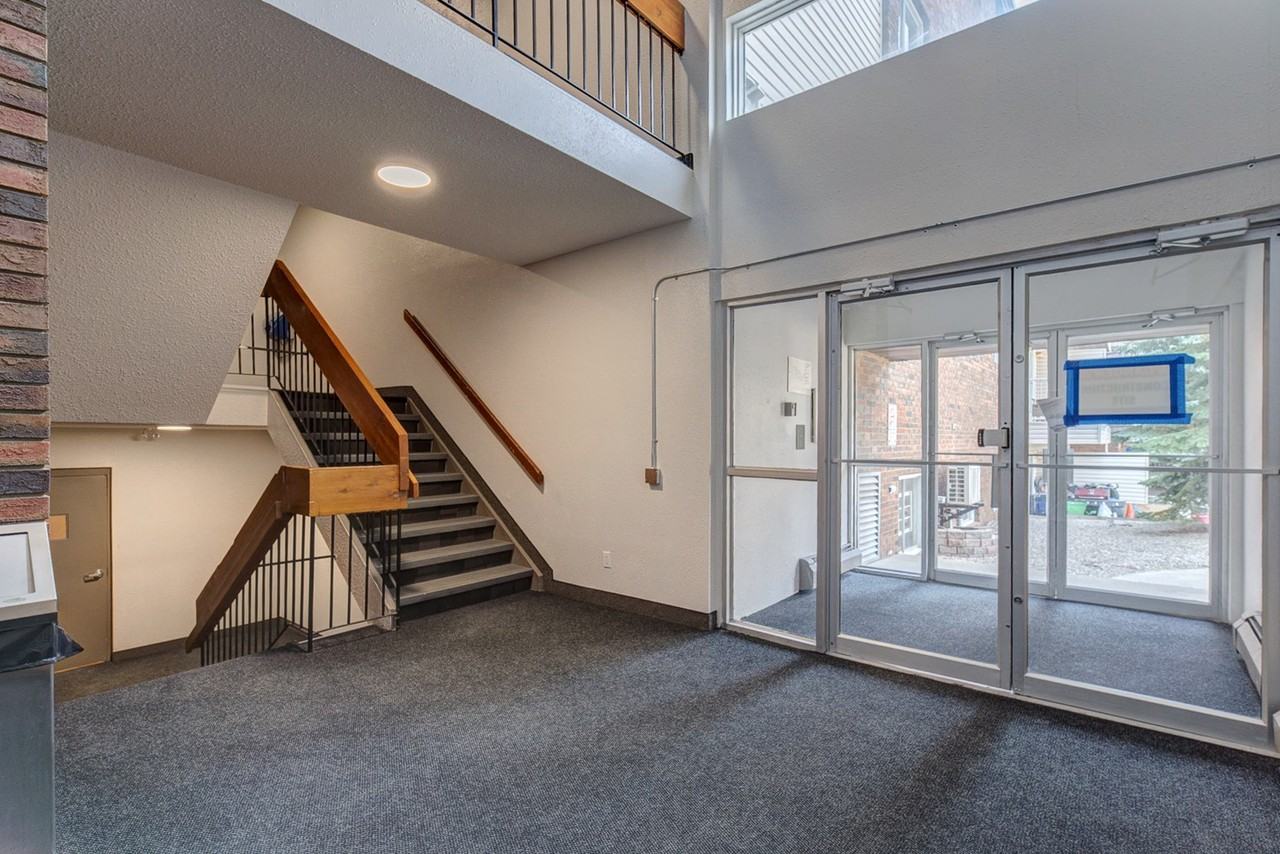 Blue Quill Pointe - Photo 5 of 50