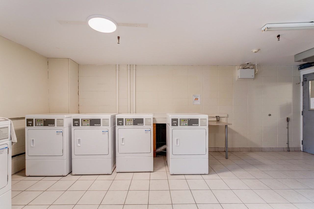 Blue Quill Pointe - Photo 7 of 50