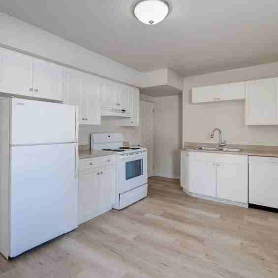 Southwoods Village - Photo 6 of 42