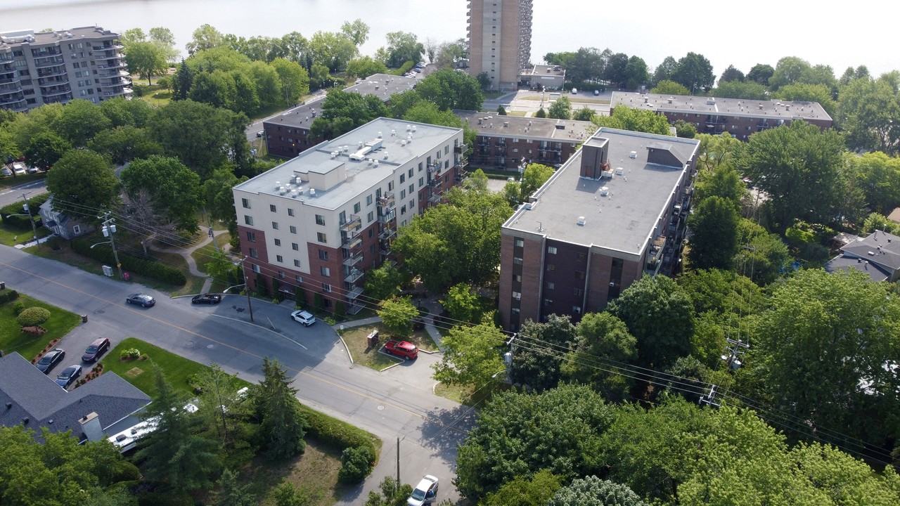 1700 Boulevard Lévesque E - Photo 4 of 13