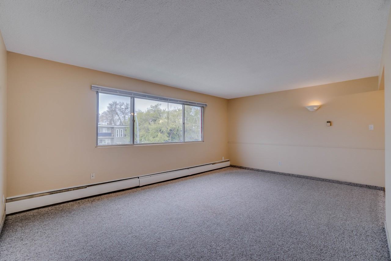 Villa Grande Apartments - Photo 4 of 20