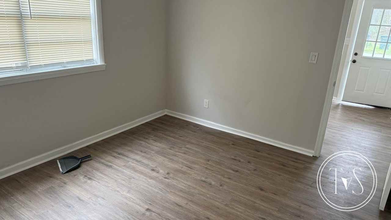 2214 Shell Rd - Photo 7 of 16