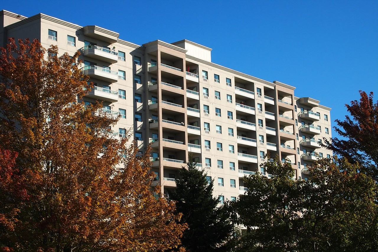 535 Proudfoot Place - Photo 4 of 25