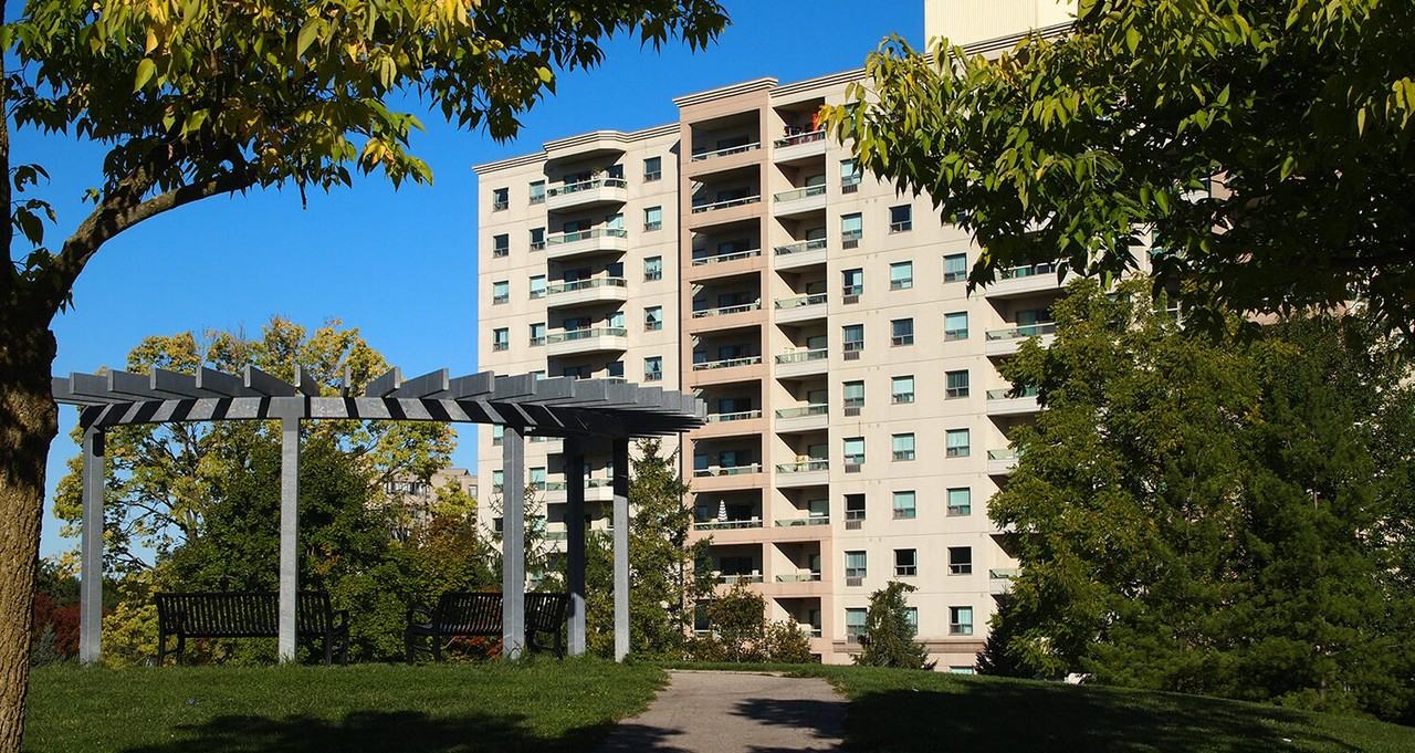 535 Proudfoot Place - Photo 5 of 25