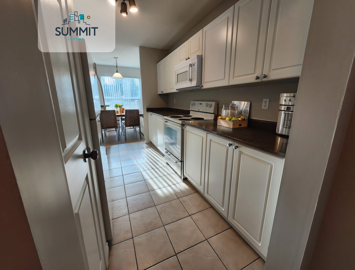 535 Proudfoot Place - Photo 4 of 25