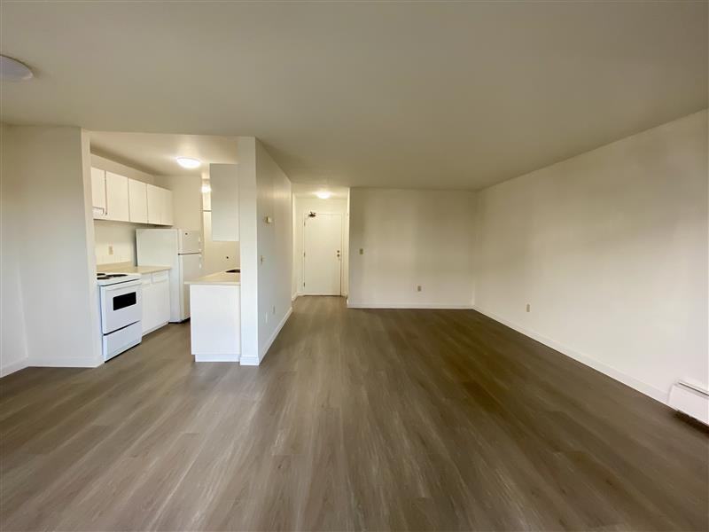 Belaire Apartments - Photo 2 of 11