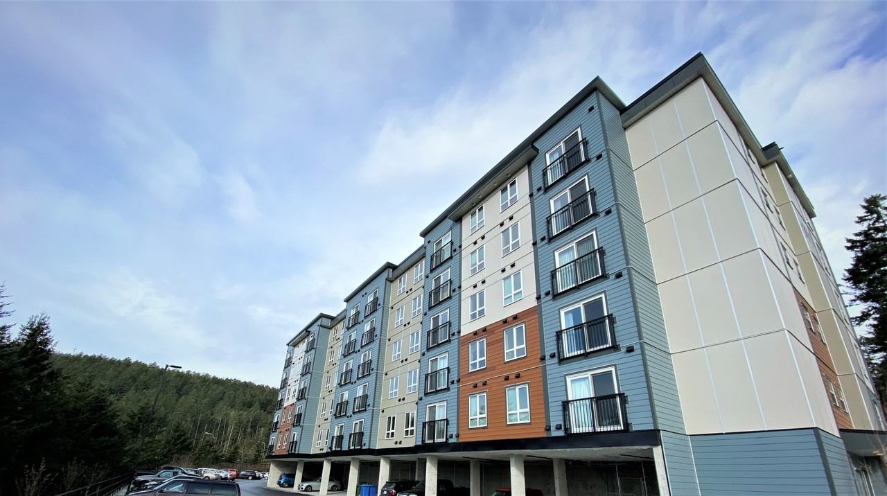 West Park Lane - Photo 2 of 19