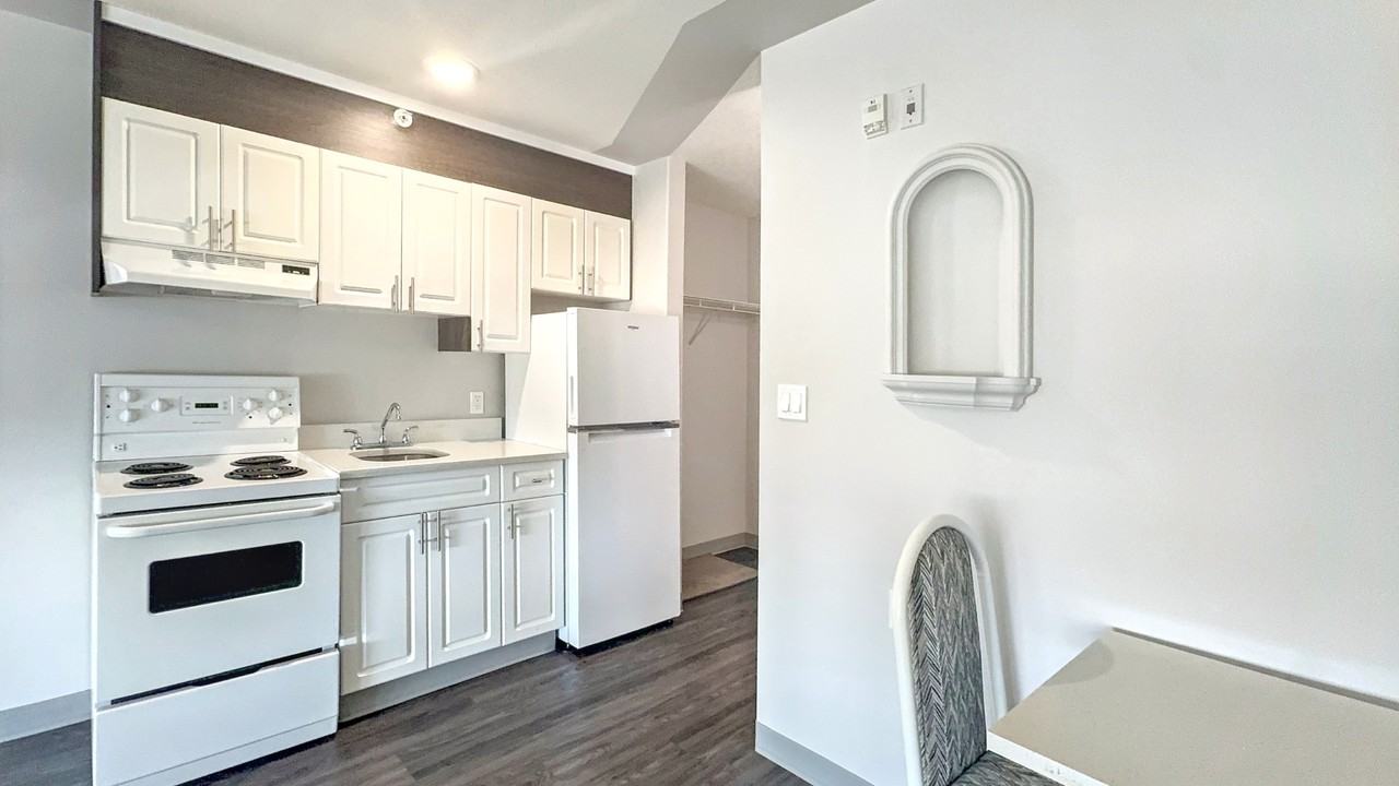 Western Long Stay - Photo 6 of 23