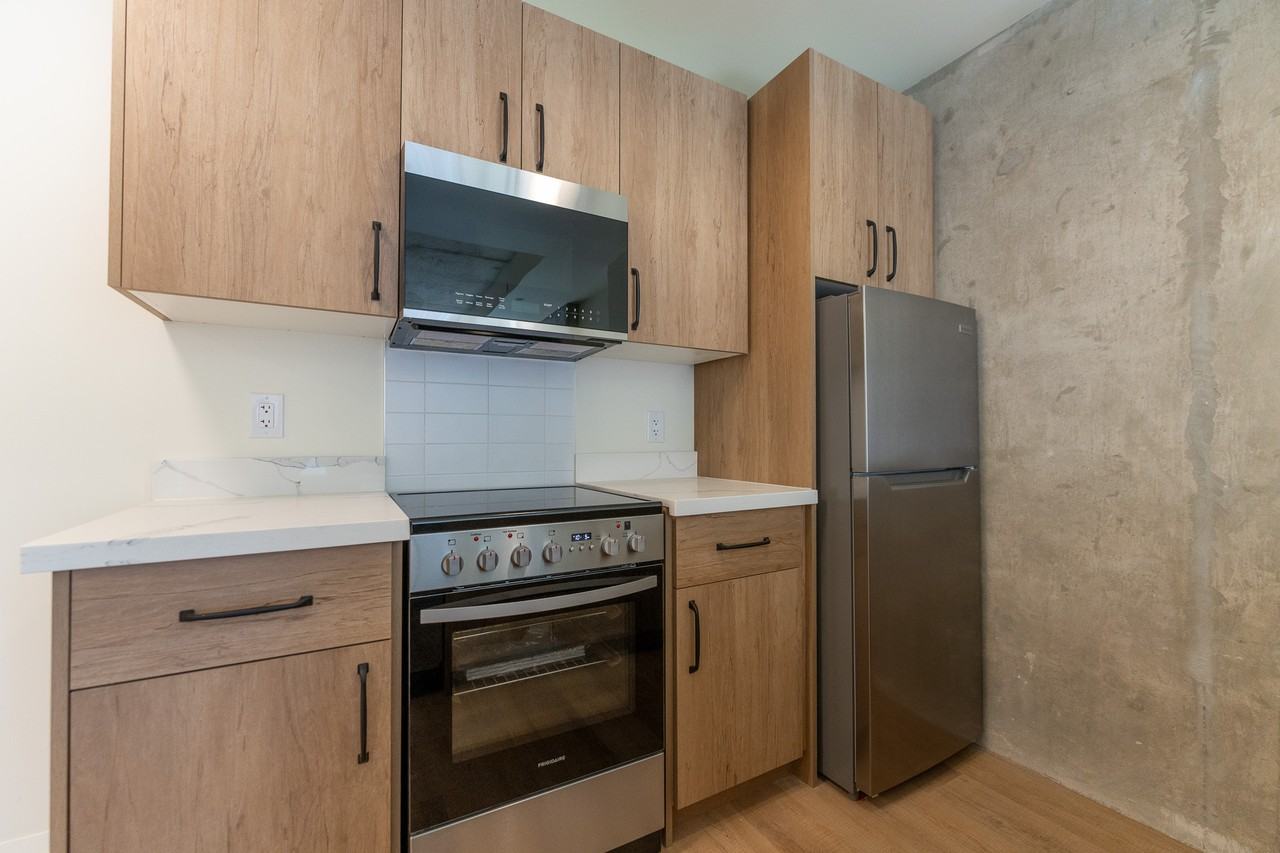 11 Robert St - Photo 2 of 13